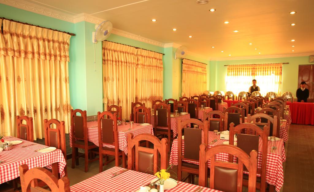 Hotel River Park Pokhara Exterior photo