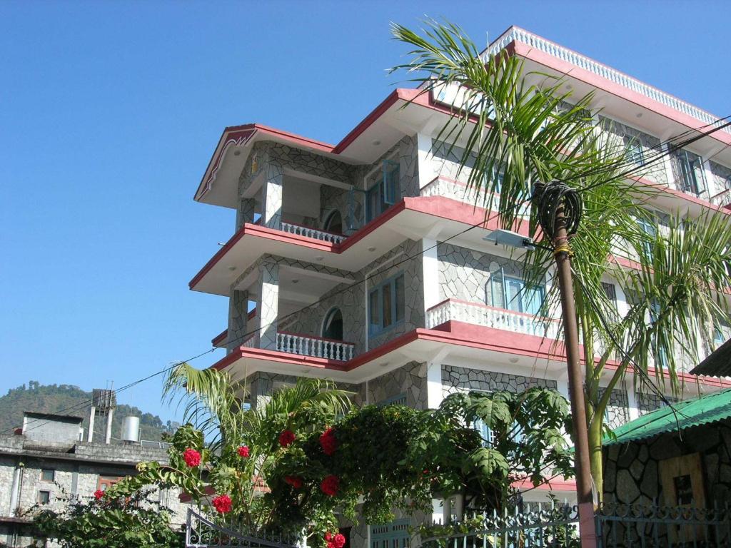 Hotel River Park Pokhara Exterior photo
